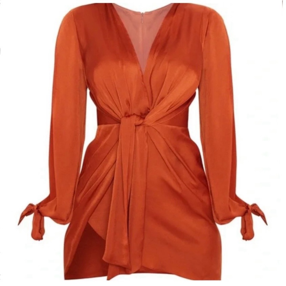Pretty Little Things silk like dress